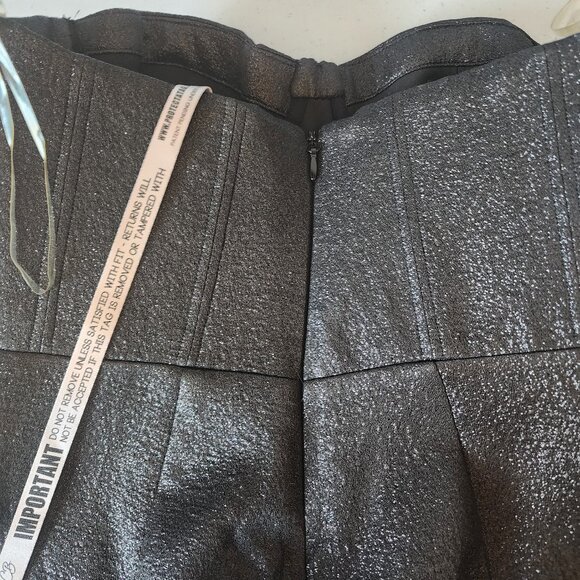 House of CB London "LIKE NEW" - Picture 9 of 16